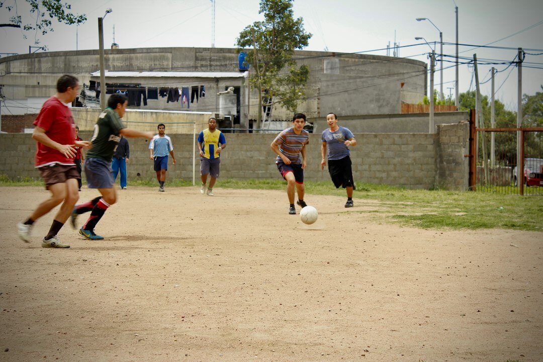 uruguayan soccer player celebrating goal
